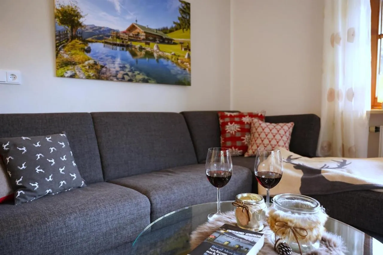 Apartment Ferienwohnung Alpenherz Obermaiselstein
